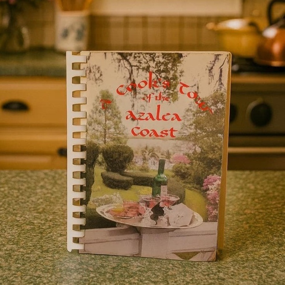 1985 Azalea Coast Cookbook Wilmington NC Spiral Community Book